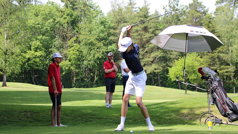 Bayerische Meisterschaft AK 16 und AK 18 im Golfclub Oberfranken bei Thurnau.