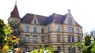Als Ort der Kultur hat sich das Kolpinghaus l&auml;ngst bew&auml;hrt, doch mit einer Entscheidung f&uuml;r ein Kulturzentrum z&ouml;gert der Forchheimer Stadtrat noch.  Foto: Josef Hofbauer
