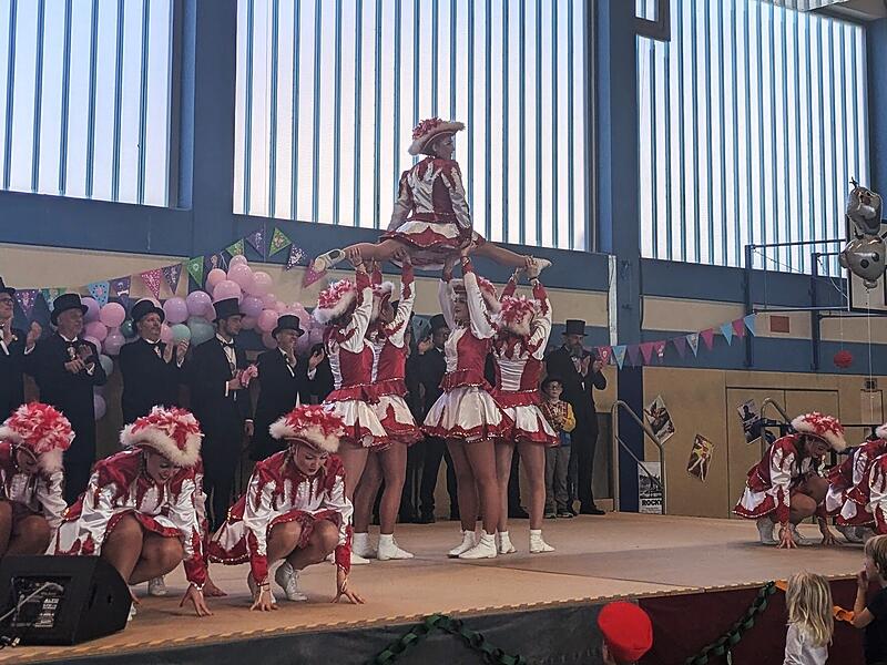 Bayernhalle zum Faschingsausklang 2025