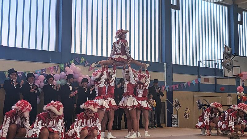 Bayernhalle zum Faschingsausklang 2025