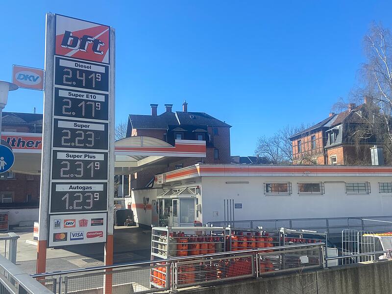 Hohe Benzinpreise an Tankstellen