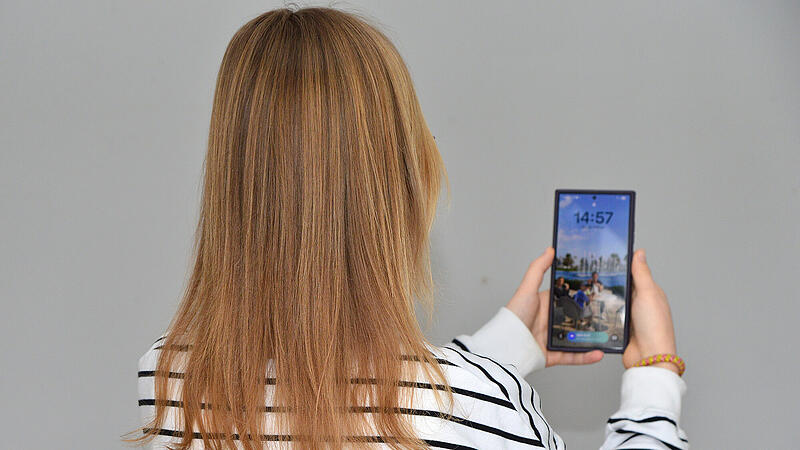 Suchtgefahr am Smartphone: Aber ist ein Social-Media-Bann f&uuml;r junge Menschen die richtige L&ouml;sung?