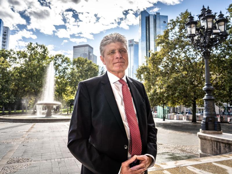 Was macht eigentlich ein Investmentbanker? Was macht eigentlich ein Investmentbanker?