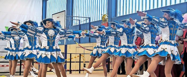Die Blauen Husaren Garitz beim Faschingsausklang in der Bayernhalle im vergangenen Jahr 2025. Die Blauen Husaren Garitz beim Faschingsausklang in der Bayernhalle im vergangenen Jahr 2025.