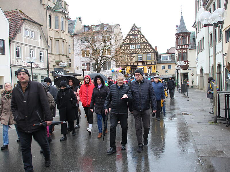 Demokratie Demo "Nie wieder ist jetzt in Bad KissingenDemokratie Demo "Nie wieder ist Jetzt" in Bad Kissingen