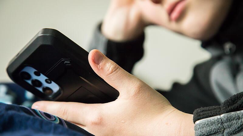 Fr&uuml;her Bravo, heute TikTok: Die junge Generation nutzt Soziale Medien &ndash; doch wie lange noch?