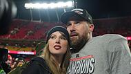 Taylor Swift und Travis Kelce Taylor Swift und Travis Kelce