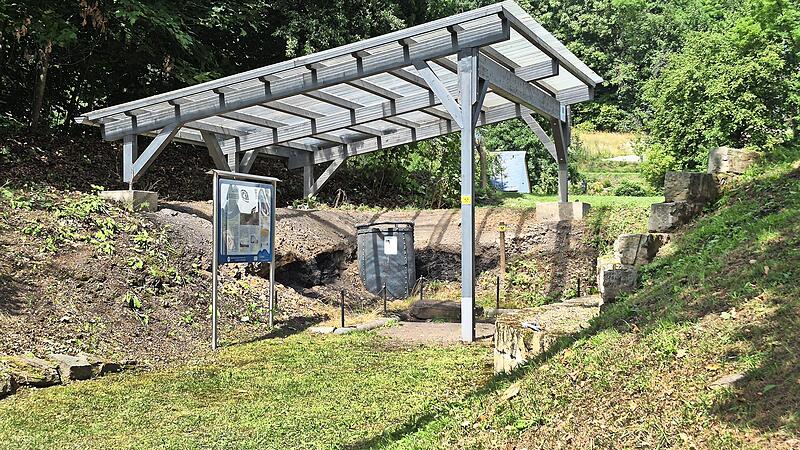Stockheimer Steinkohlen-Geotop am Gelände der Rentei, dem ehemaligen Bergwerksgelände der Grube St. Katharina.