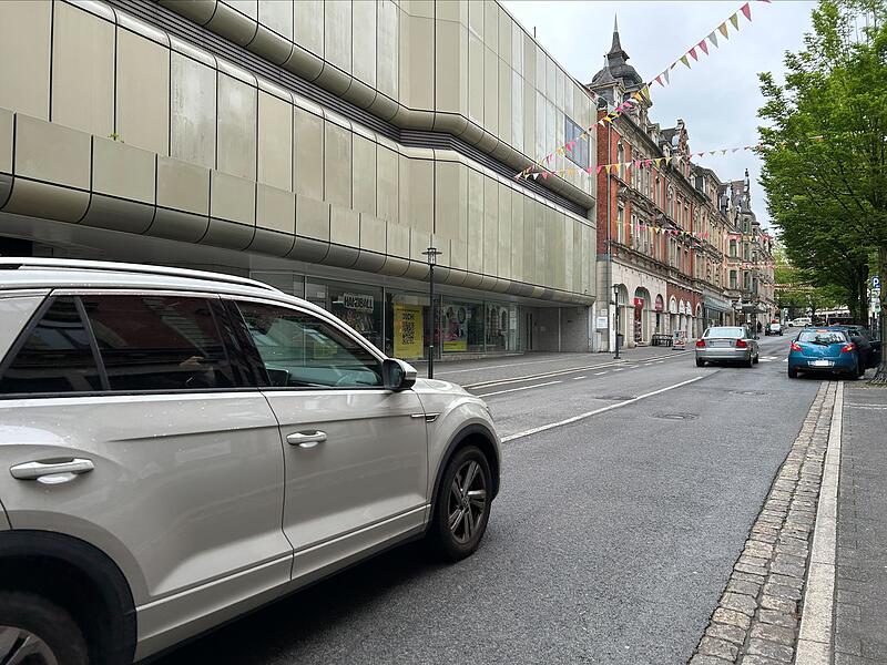 Die obere Mohrenstra&szlig;e soll verkehrsberuhigt werden&nbsp;&ndash; so steht es in der Vereinbarung zwischen OB Dominik Sauerteig und den beiden gr&ouml;&szlig;ten Stadtratsfraktionen SPD und CSU/JU.