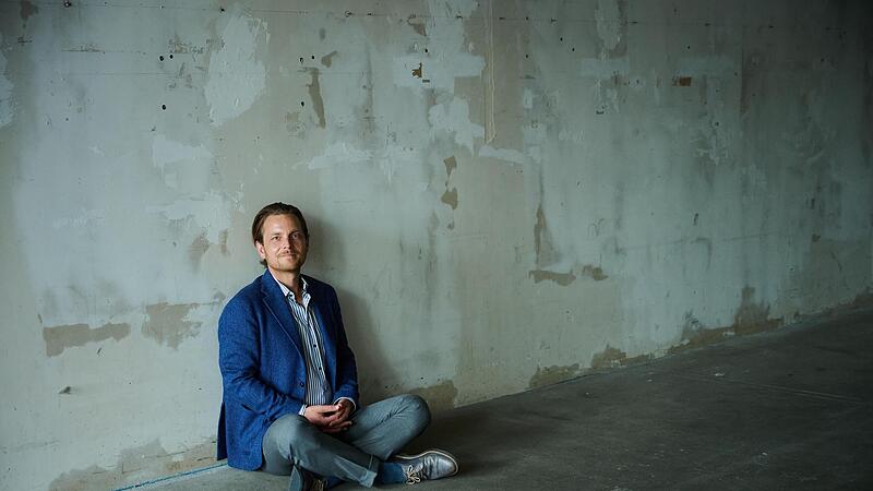 Hat Blinkist verkauft und Millionen gemacht: Sebastian Klein setzt sein Verm&ouml;gen heute im Kampf f&uuml;r Demokratie und eine gerechtere Gesellschaft ein.