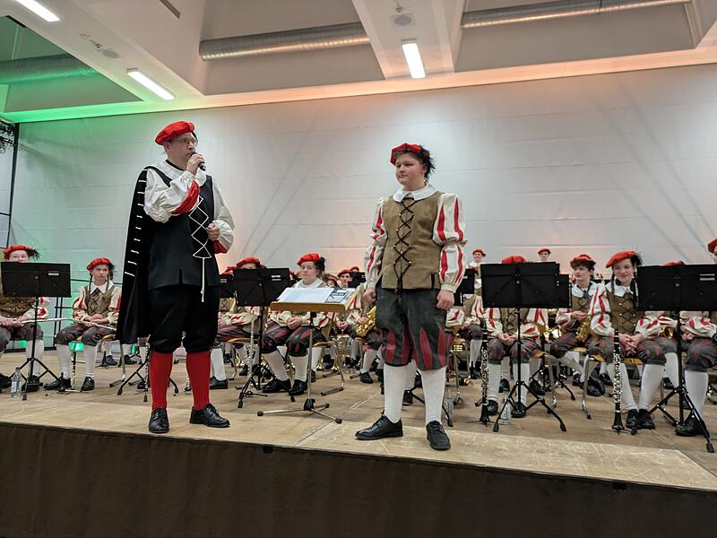 Kornelius Kreuzer wurde für seine hervorragenden Leistungen bei "Jugend musiziert" geehrt.
