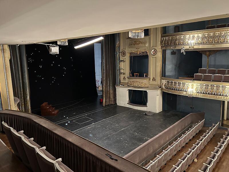 Auf dem Weg zum Lost Place? Das Landestheater Coburg steht seit Mitte 2023 leer und wartet auf seine Sanierung.