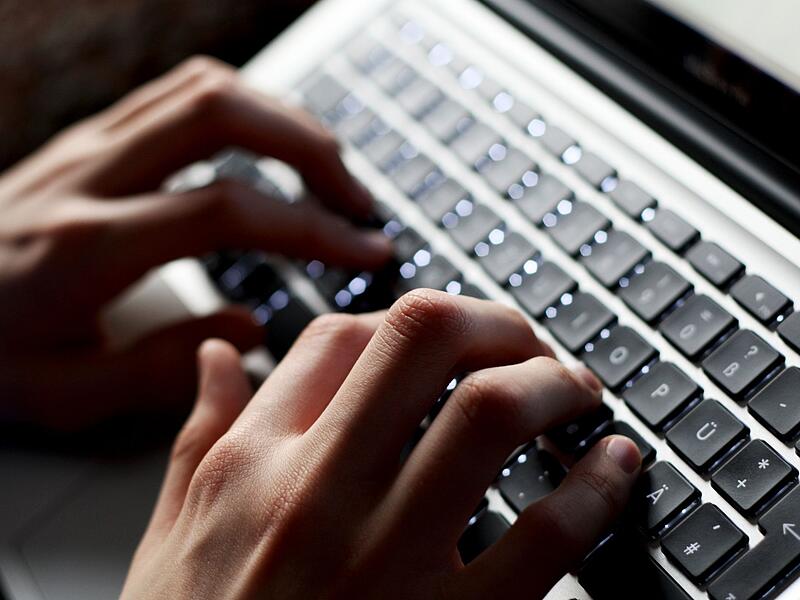 Betrüger nutzen Künstliche Intelligenz für ihre Zwecke