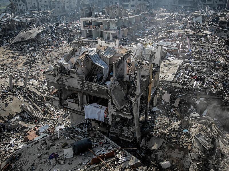Ein &Uuml;berblick &uuml;ber die Zerst&ouml;rung im Scheich-Radwan-Viertel in Gaza-Stadt.