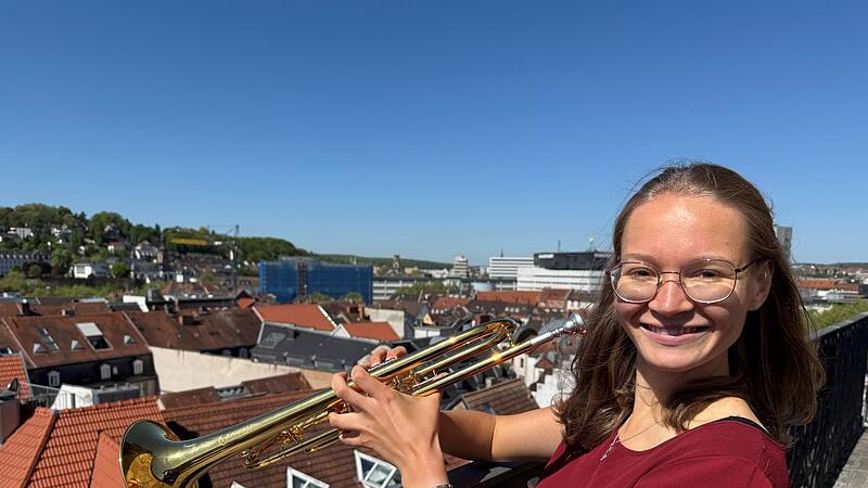 Trompeterin Sophie Rüth -  erste Türmerin im Saarland