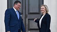 Nach dem ersten Treffen zwischen dem EU-Brexit-Beauftragten Maros Sefcovic und der neu für das Thema zuständigen, britischen Außenministerin Liz Truss deutet einiges darauf hin, dass sich die beiden Partner im Einigungs-Modus befinden.