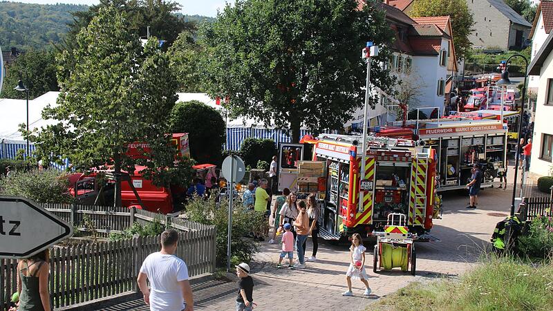 Die Fahrzeugschau in Hassenbach
