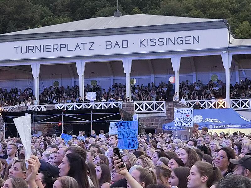 Wincent Weiss beim Open Air in Bad Kissingen