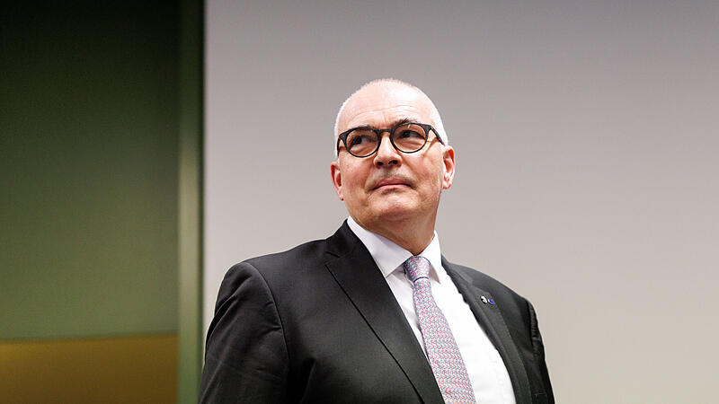Prozessauftakt gegen zwei Ex-Bundestagsabgeordnete Prozessauftakt gegen zwei Ex-Bundestagsabgeordnete