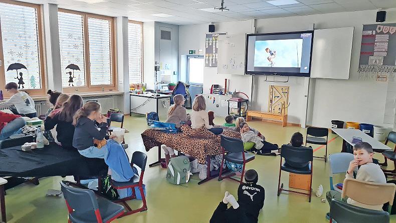 Klassenzimmer einmal anders. Klassenzimmer einmal anders.