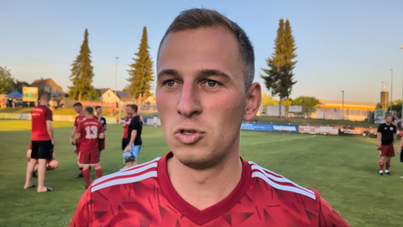 Lichtenfels' Tobias Zollnhofer fiel in Herzogenaurach mit einem Traumtor auf.
