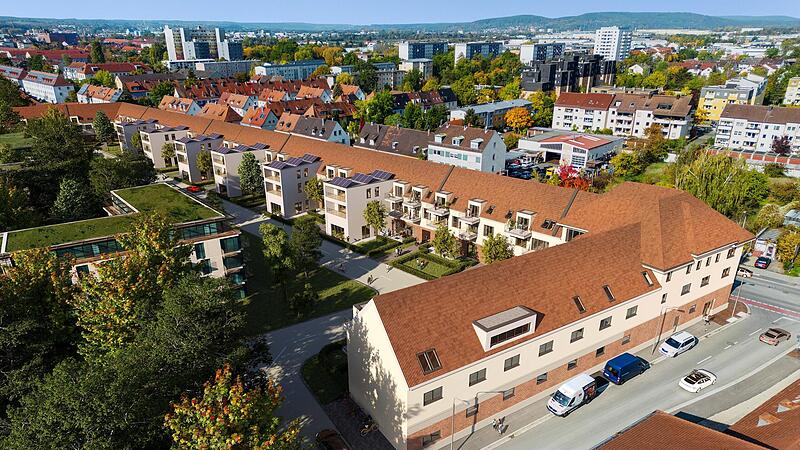 Aufgepflanzt auf den alten Backstein: So entstehen die neuen Sunshine-Lofts am Rande der Lagarde-Kaserne an der Zollnerstra&szlig;e.