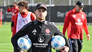 Alles im Griff: Dominik Schmitt während einer Trainingseinheit des Clubs.