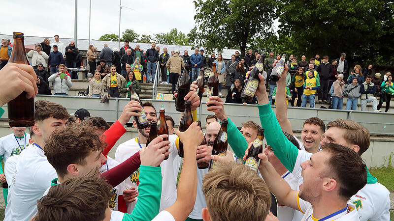 Bildergalerie: Die DJK Bamberg ist Meister der Landesliga Nordwest