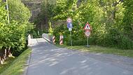 Die neue Brücke soll einige Meter rechts vom bisherigen Bauwerk entstehen und für Gegenverkehr geeignet sein.