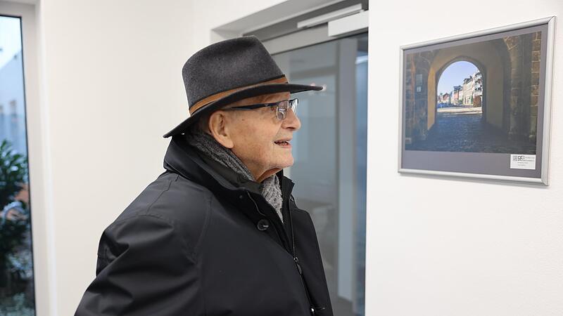 Mit 56 Fotografien machen Andreas Irmscher, Anke Kachold, Detlef Schr&ouml;der, Wolfgang Erben sowie Matthias Weber Werbung f&uuml;r Kulmbachs Partnerstadt Saalfeld.