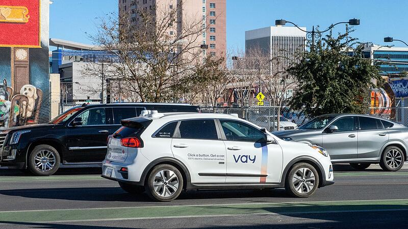 KINA - Diese Autos fahren wie von Geisterhand