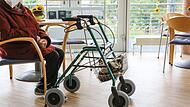 Müssen sich die ältere Mitmenschen in den Heimen, wie hier im Seniorenzentrum Jörg Creutzer in Forchheim, künftig warm anziehen? Der Leiter hat eine klare Meinung dazu.Forchheim & Fränkische Schweiz