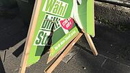 Zerstörte Wahlplakate wie diese gibt es in Forchheim einige.Forchheim & Fränkische Schweiz