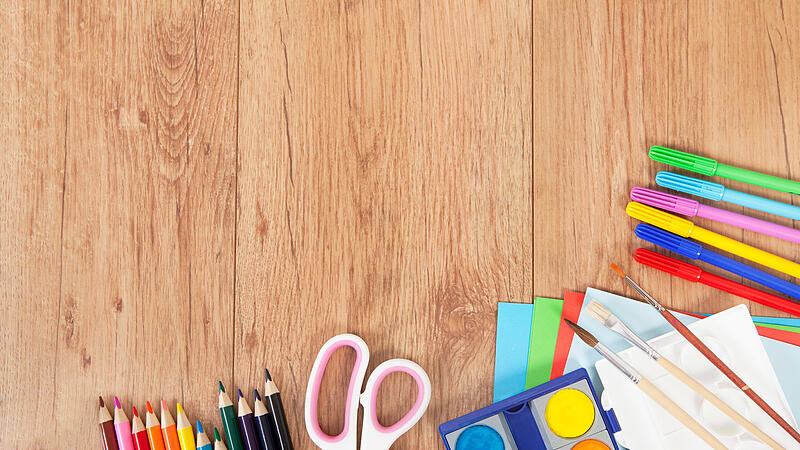KLARTEXT! lädt alle Schüler zum Kunstwettbewerb FeierWerk ein.