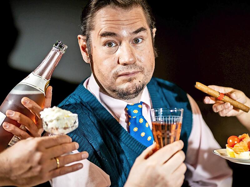 Das „Abschiedsdinner“ hat am Freitag Premiere.