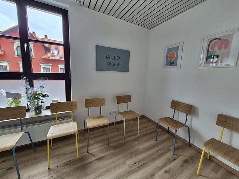 Ein Bilderrundgang durch die Praxis am Tag der Er&ouml;ffnungDie neue Facharztpraxis f&uuml;r Kinder- und Jugendmedizin in Kronach