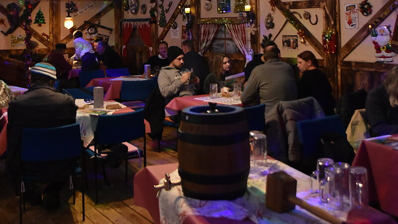 Blick in die diesjährige „Ma-Alm“ in Mainleus.