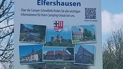 Neue Begrüßungsschilder an den Wohnmobil-Plätzen in Langendorf und Elfershausen.