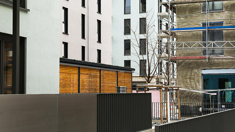 Geschmackssache: W&auml;hrend Kritiker die neuen Wohnh&auml;user in der Lagarde h&auml;sslich finden, verteidigt die Stadt Bamberg den architektonischen Wert.