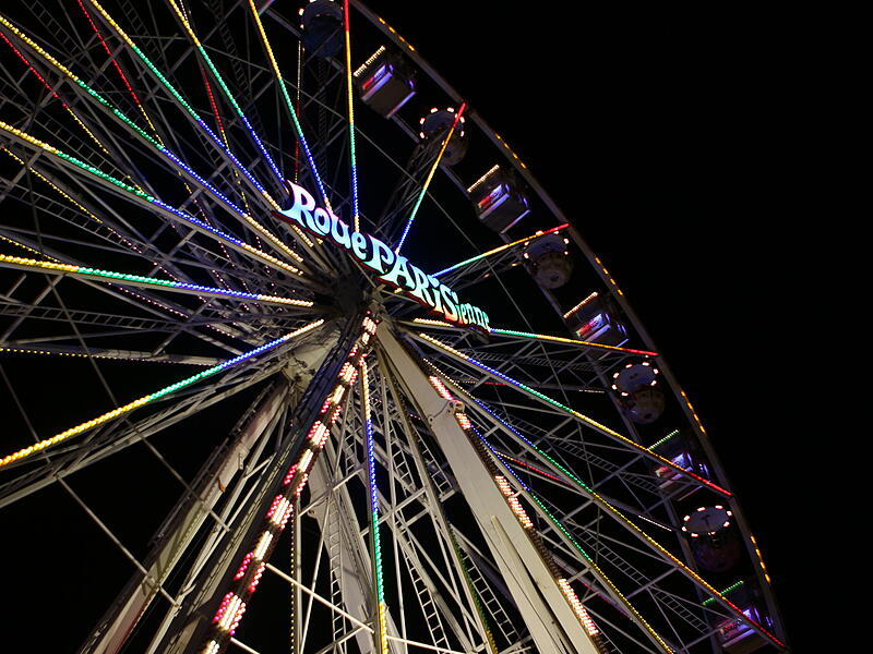 Riesenrad bei Nacht