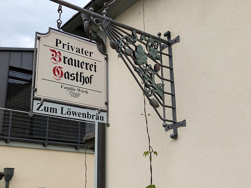 Zum L&ouml;wenbr&auml;u