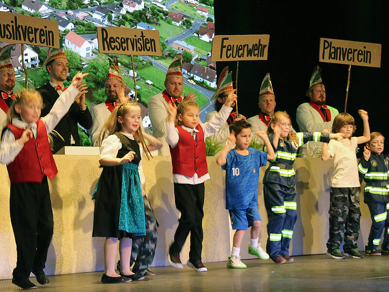 Faschingsabend der G&uuml;ckerelf in Rannungen 2026Faschingsabend der G&uuml;ckerelf in Rannungen