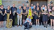 Der Heroldsberger Posaunenchor spielt am Sonntagabend in Neunkirchen Musik aus mehreren Jahrhunderten von Dowland bis Leonard Cohen.