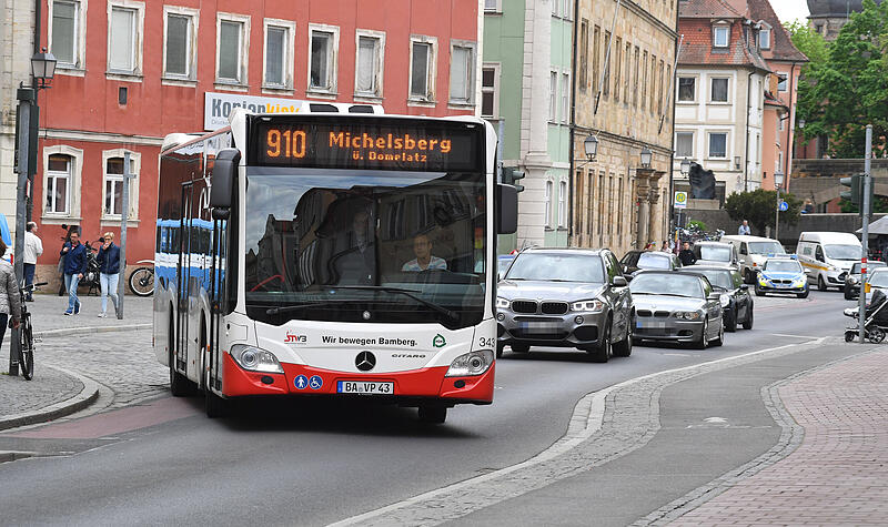 Von den Sperrungen rund um die Wettkampfstrecken zum Weltkulturerbelauf Bamberg sind am Sonntag auch die Stadtbusse betroffen.