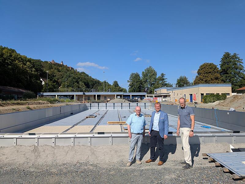 Sanierung Schwimmerbecken im Freibad Kulmbach Sanierung Schwimmerbecken im Freibad Kulmbach