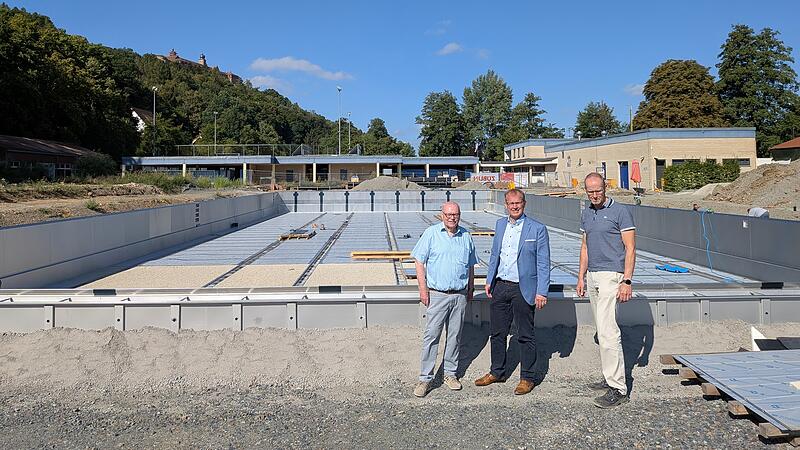 Sanierung Schwimmerbecken im Freibad Kulmbach Sanierung Schwimmerbecken im Freibad Kulmbach