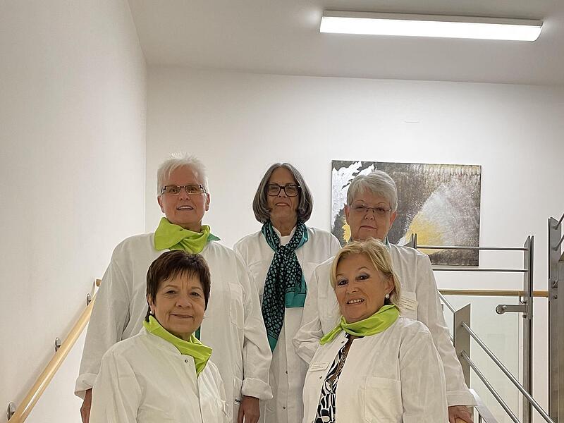 Die „grünen Damen“ im Helios St.-Elisabeth-Krankenhaus Bad Kissingen Die „grünen Damen“ im Helios St.-Elisabeth-Krankenhaus Bad Kissingen