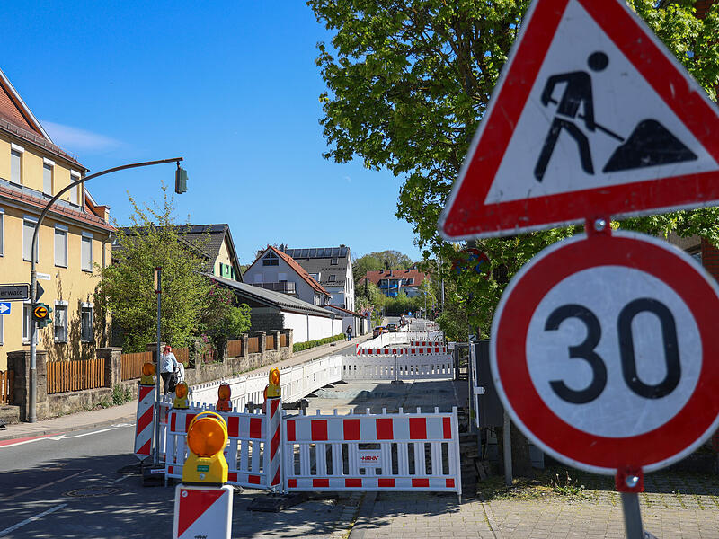 Sperrung in der Hainbrunnenstra&szlig;e in ForchheimForchheim & Fr&auml;nkische Schweiz
