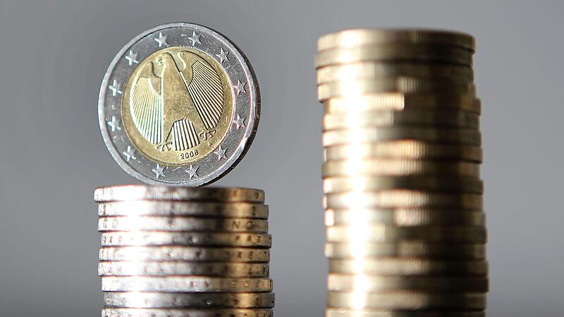 Der Landkreis Kulmbach kann  sich aktuell noch über eine solide Finanzlage freuen.
