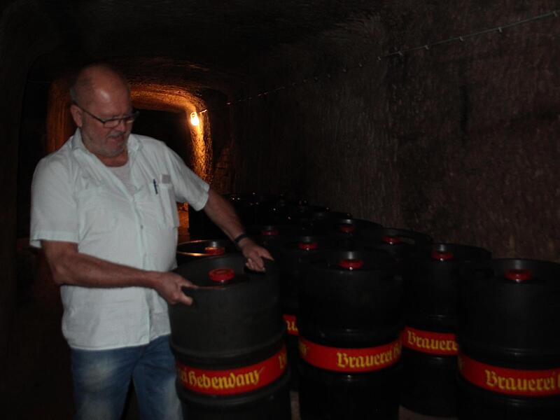 Kellerwirt Hermann Brand geht im Sommer gerne Bier holen.Forchheim & Fränkische Schweiz Kellerwirt Hermann Brand geht im Sommer gerne Bier holen.Forchheim & Fränkische Schweiz